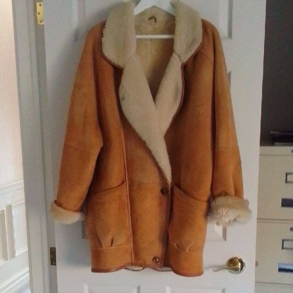 Genuine Lambskin Shearling Size 8